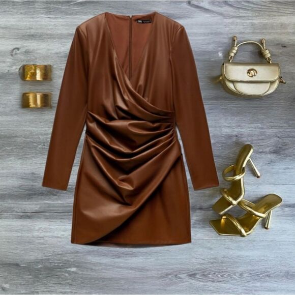 ZARA BLOGGERS FAV! FAUX LEATHER MINI DRESS BROWN NWT XS & S - Picture 1 of 15